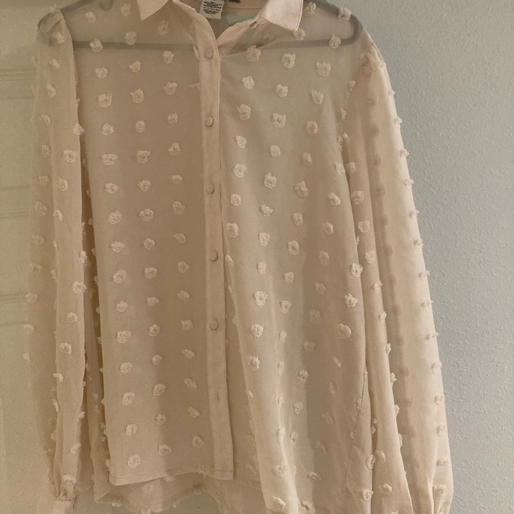 Flying Tomatoe ivory blouse NWT size medium - Picture 4 of 4